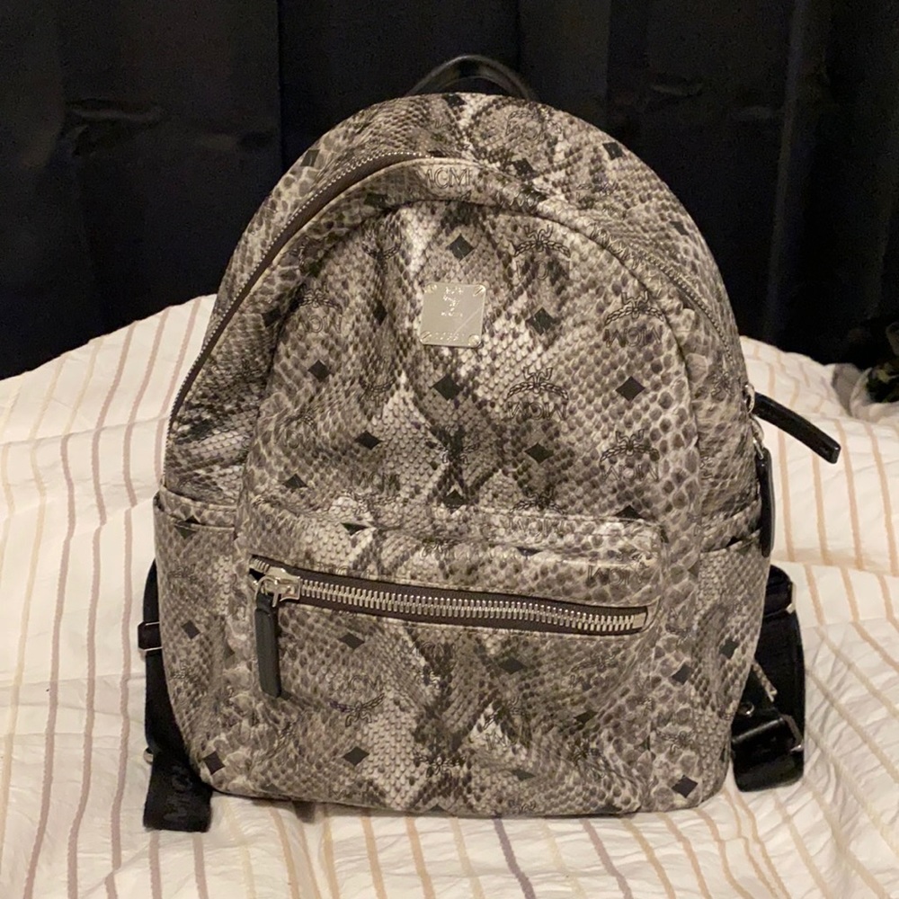 MCM
Visetos Snakeskin Printed Small Stark Backpack Grey